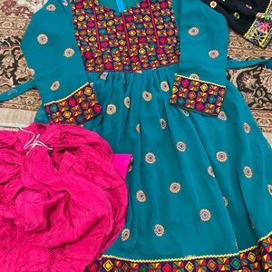 Afghani clothes